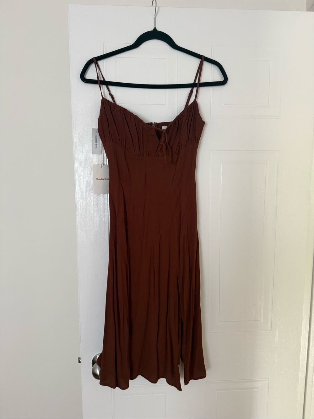 Aritzia Sunday Best Delilah midi dress